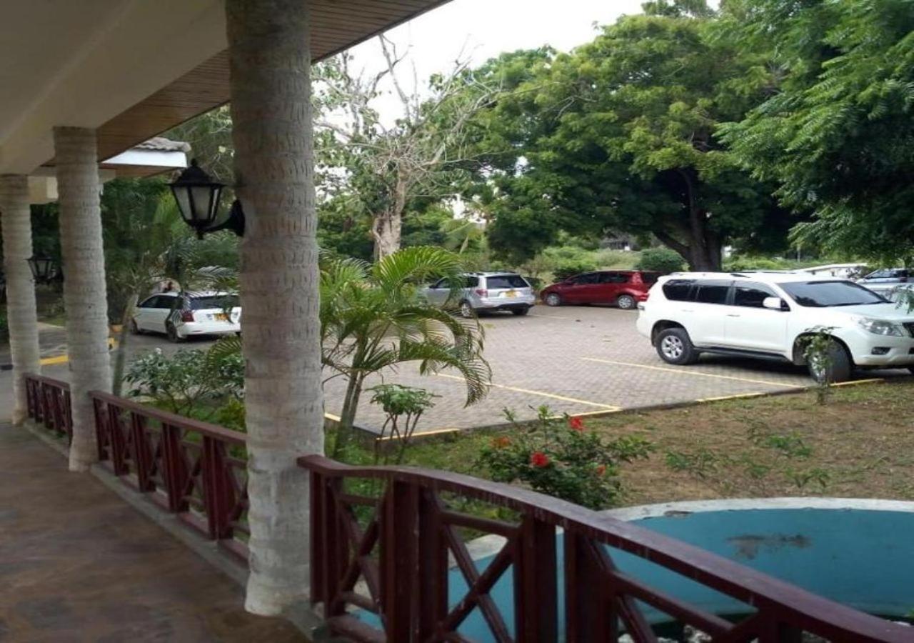 Watamu Adventist Beach Resort Eksteriør bilde